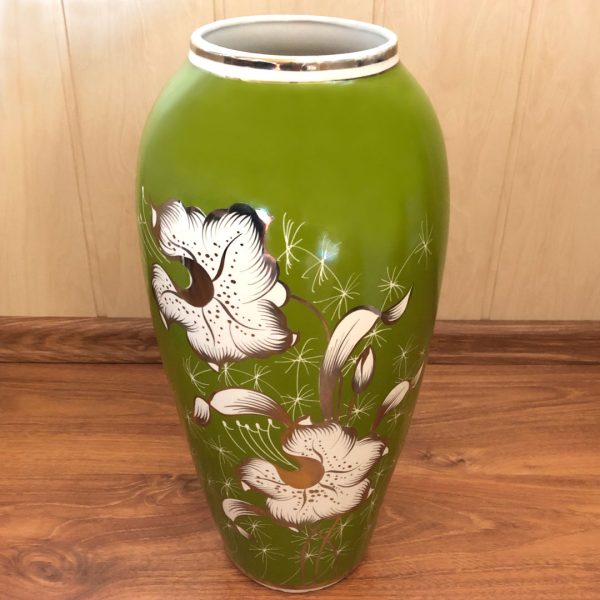 Olbrzymi wazon z fabryki porcelany w Chodzieży – zielony – złocony Fotografia produktu: Olbrzymi wazon z fabryki porcelany w Chodzieży – zielony – złocony