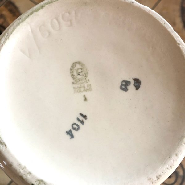 Olbrzymi wazon z fabryki porcelany w Chodzieży – zielony – złocony Fotografia produktu: Olbrzymi wazon z fabryki porcelany w Chodzieży – zielony – złocony